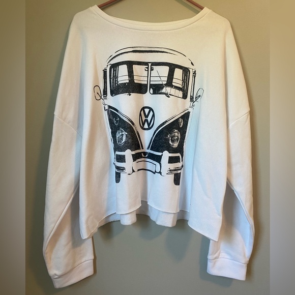 Volkswagen Tops - Volkswagen Black & White Mini Bus Graphic Crew Neck Top